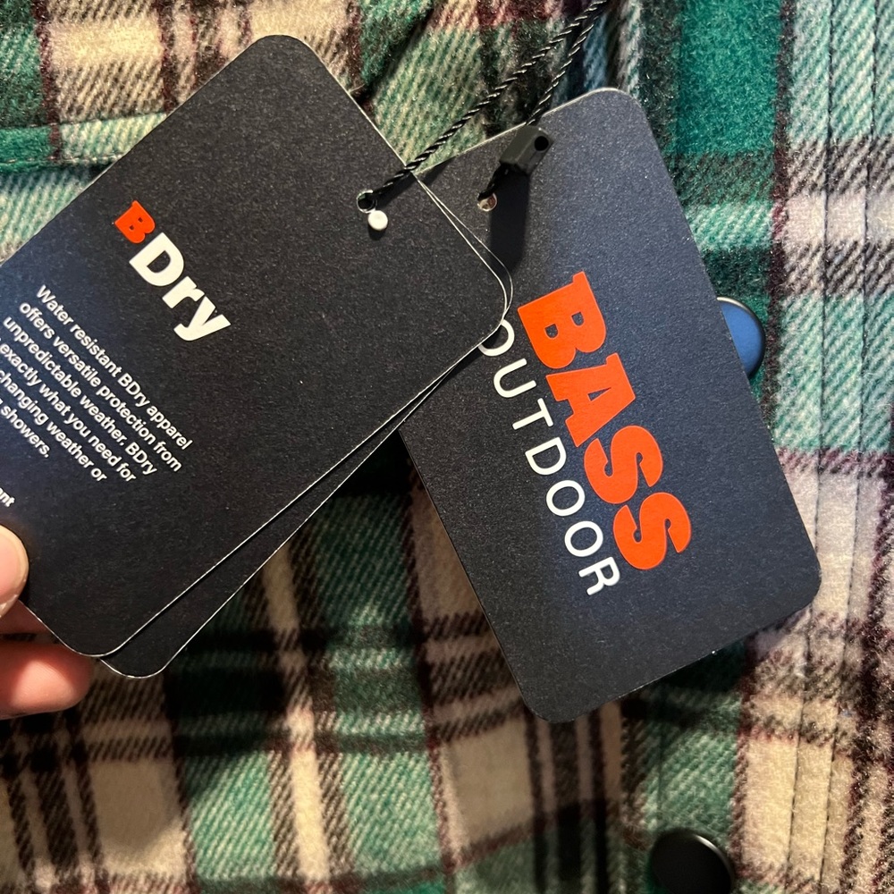 Bass Outdoor jacket Large New - Picture 3 of 8